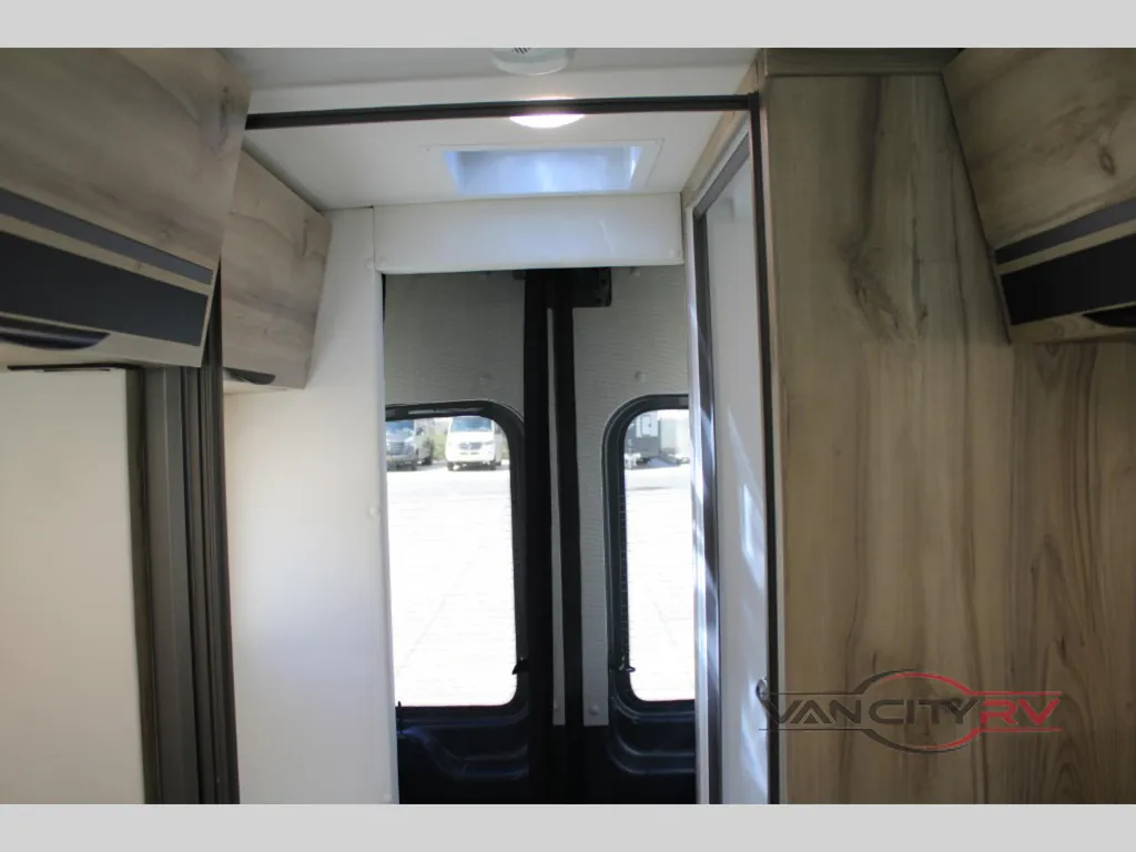 2027 Chinook RV Bayside TB, Photos photo 22