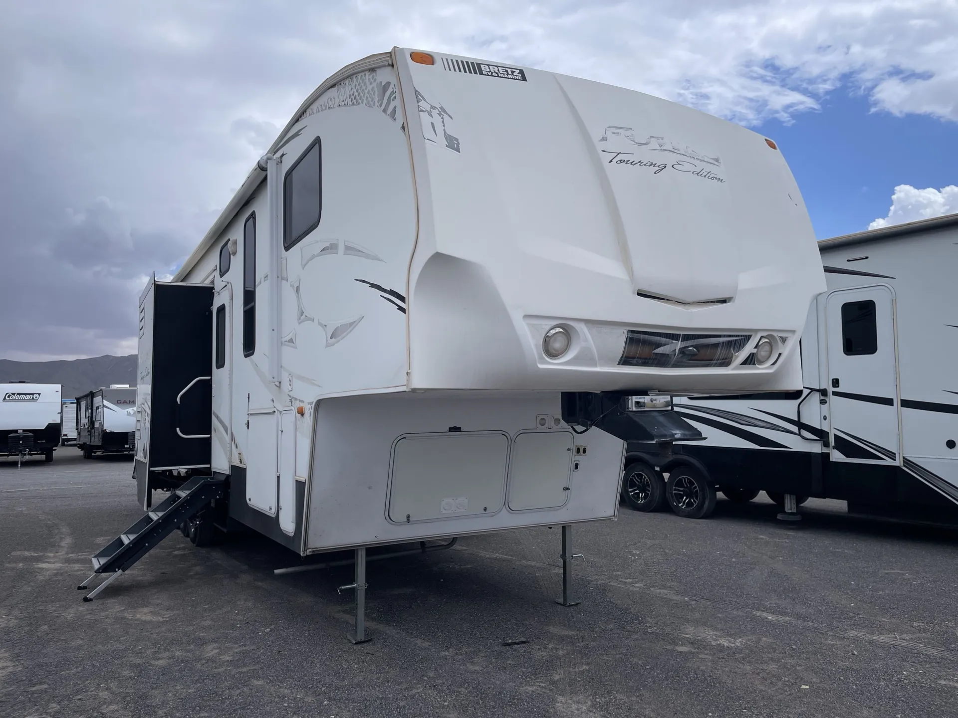 2009 Keystone Fuzion 403 - Photo 2