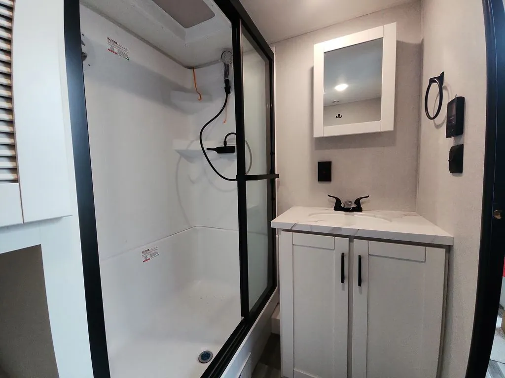 2026 Jayco Jay Flight Bungalow 401LOFT DS, Photos photo 24