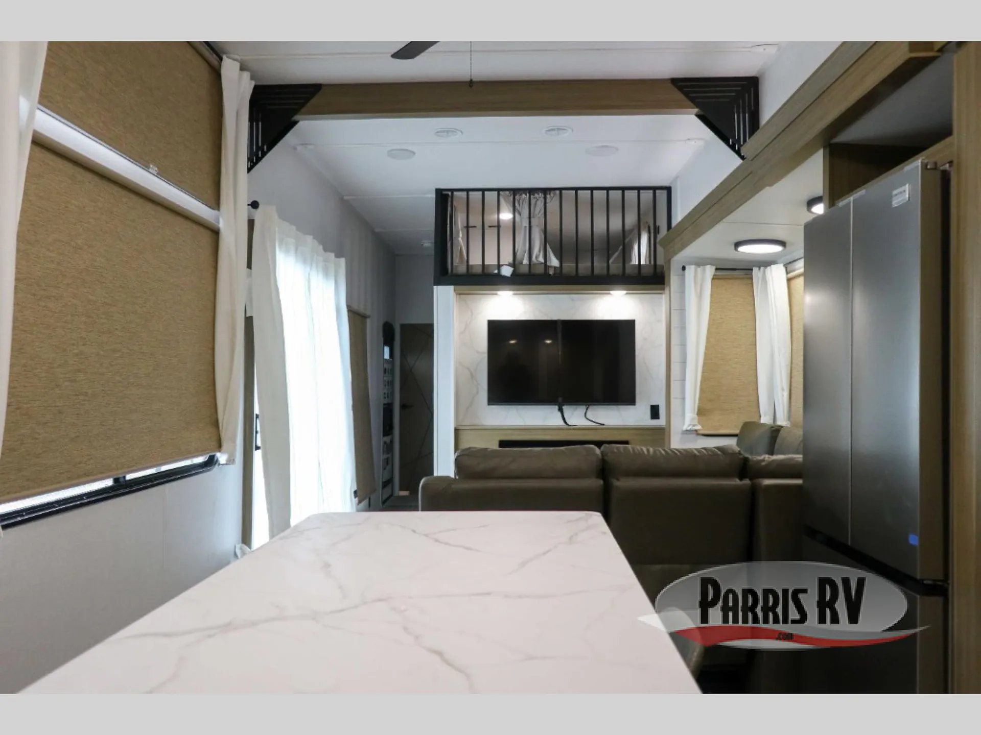 2026 Forest River RV Salem Grand Villa 40FKP — Photo 6