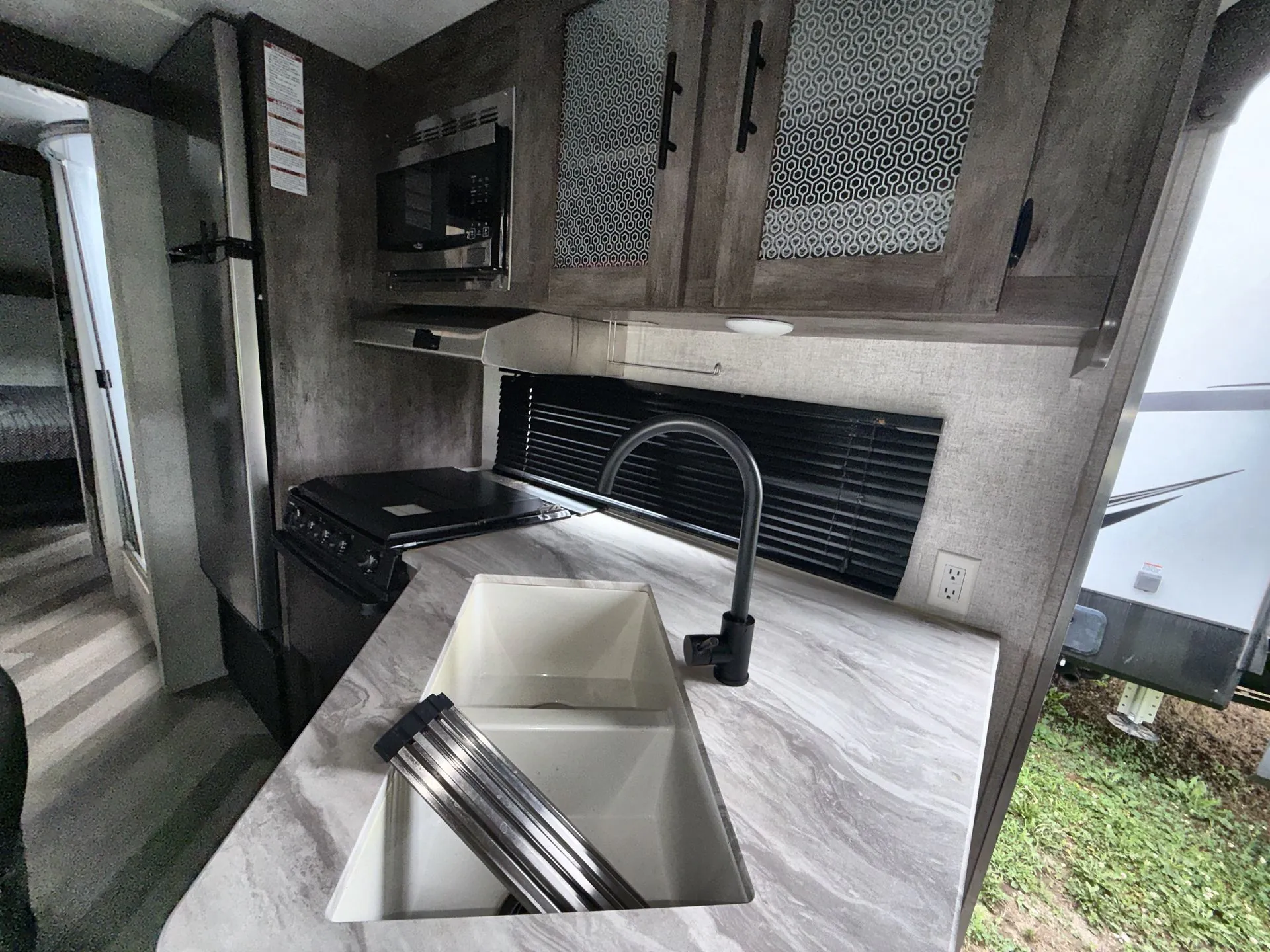 2021 Forest River Salem Cruise Lite 24RLXL — living area main