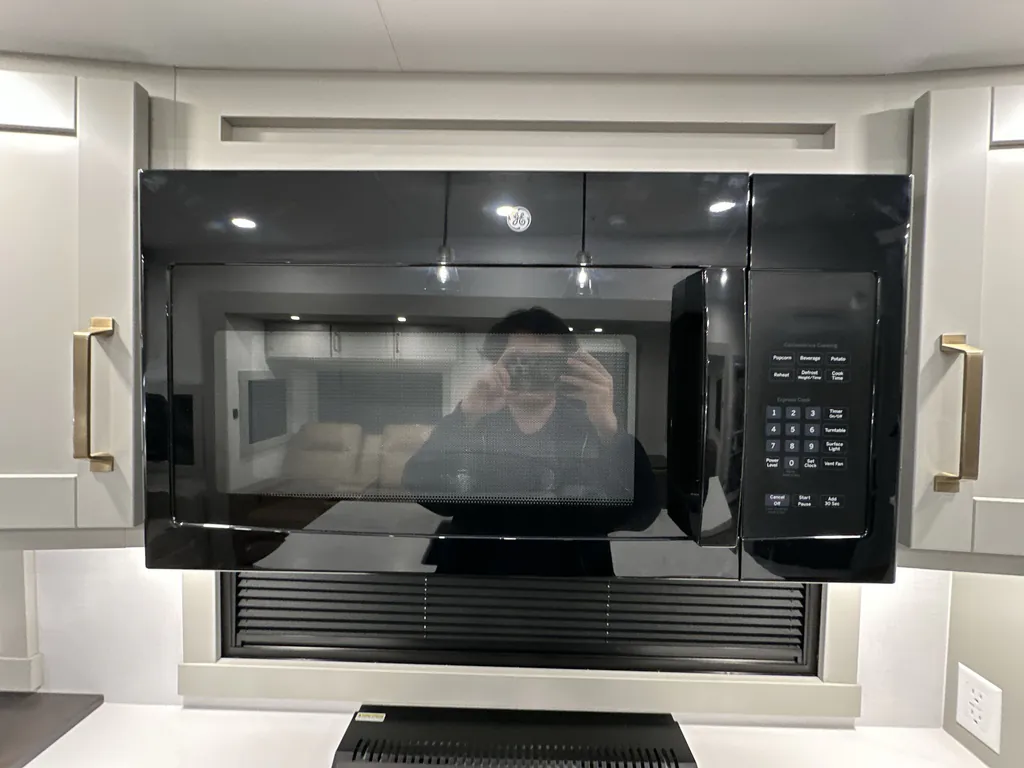 2026 Brinkley Model Z 3515, Photos photo 21