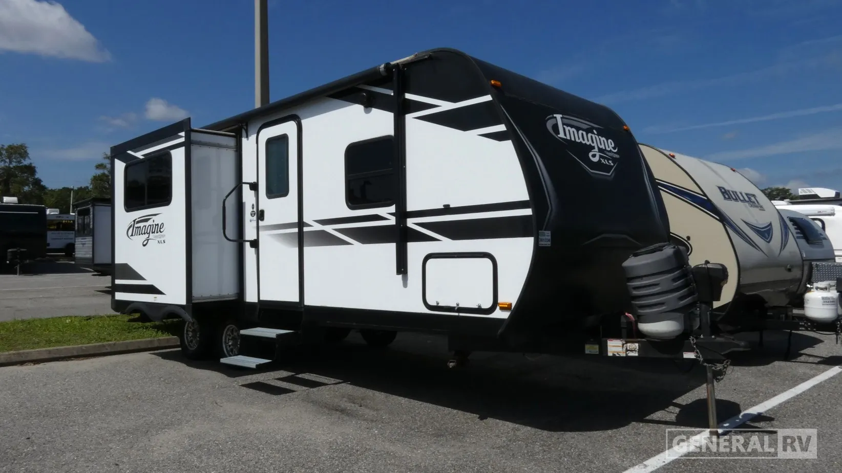 2019 Grand Design Imagine XLS 22RBE - Photo 2