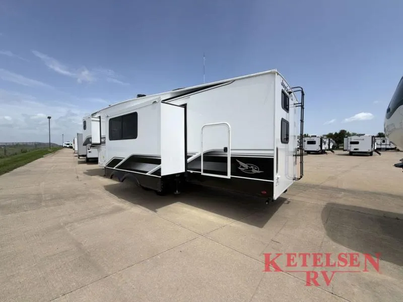 2025 Jayco Eagle 31QCD - Photo 2