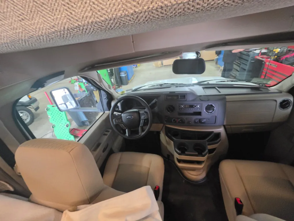 2025 Jayco Redhawk SE 22CF - Photo 3