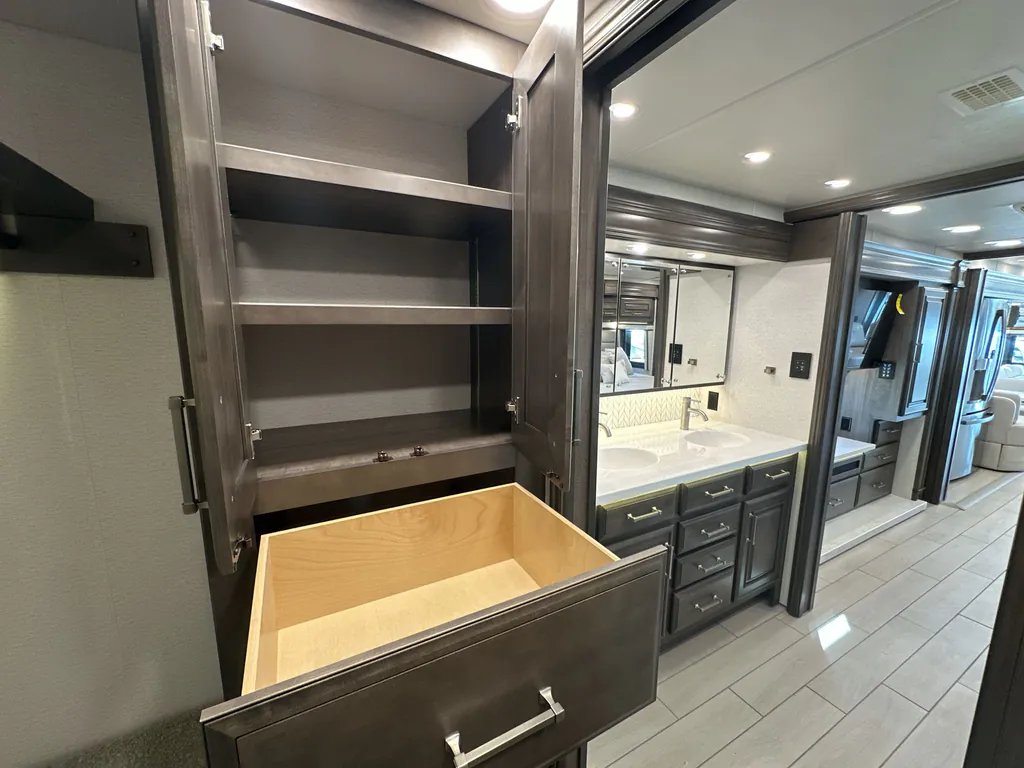 2026 Entegra Coach Aspire 44D, Photos photo 33