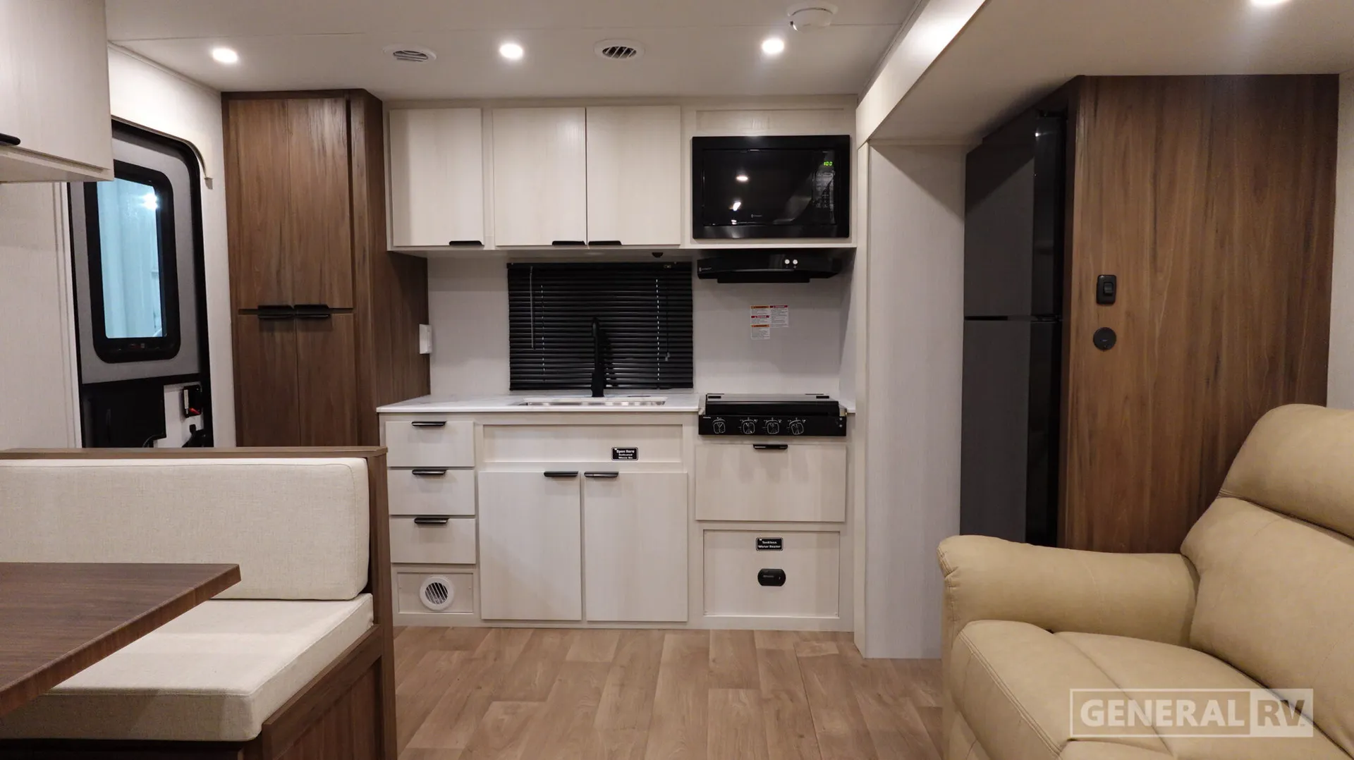 2026 Winnebago Access 25RK - Photo 3