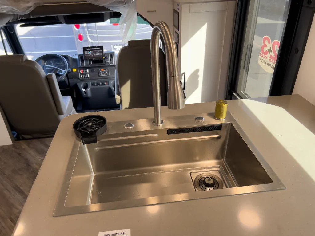 2026 Entegra Coach Accolade 37K, Photos photo 13