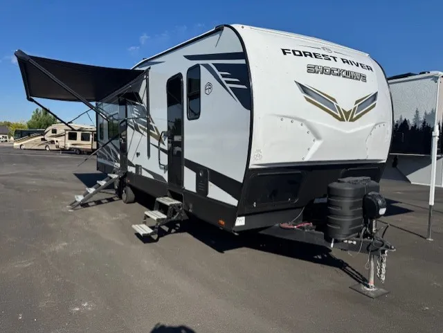 2027 Forest River Shockwave 2900 - Photo 2