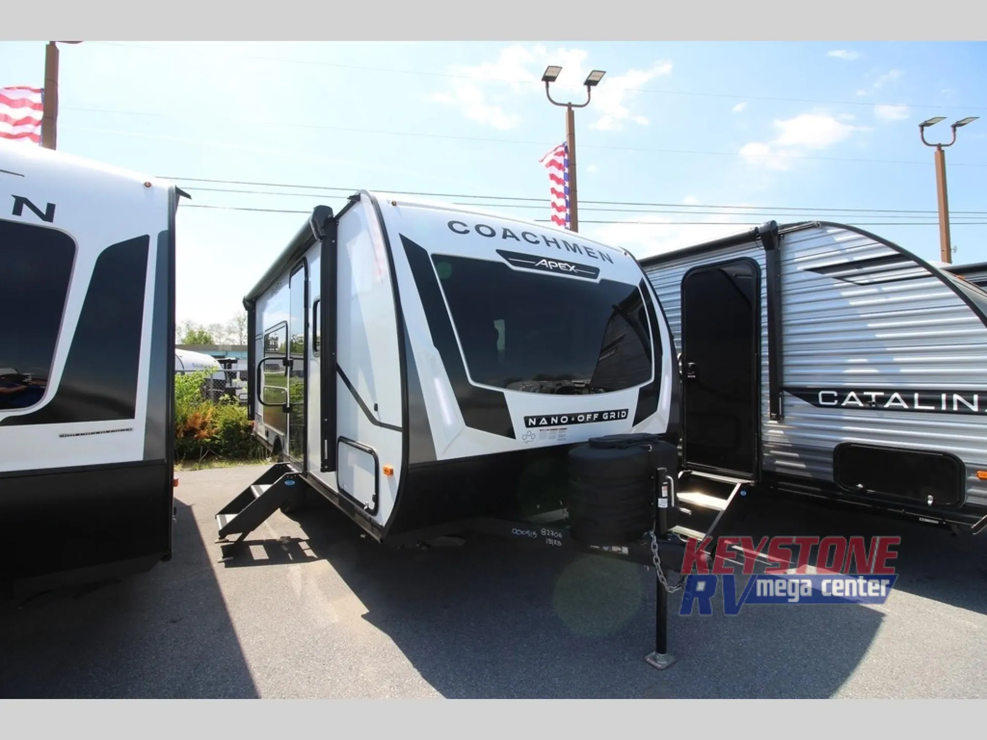 2026 Coachmen Apex Nano 181RB - Photo 3