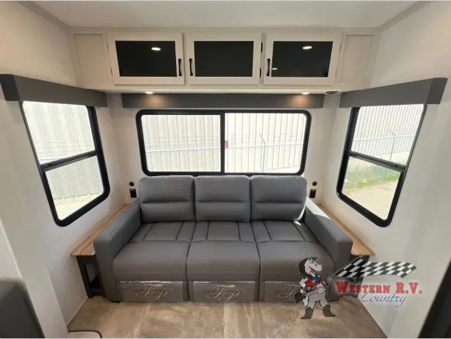 2026 Coachmen Chaparral 336TSIK - Photo 4