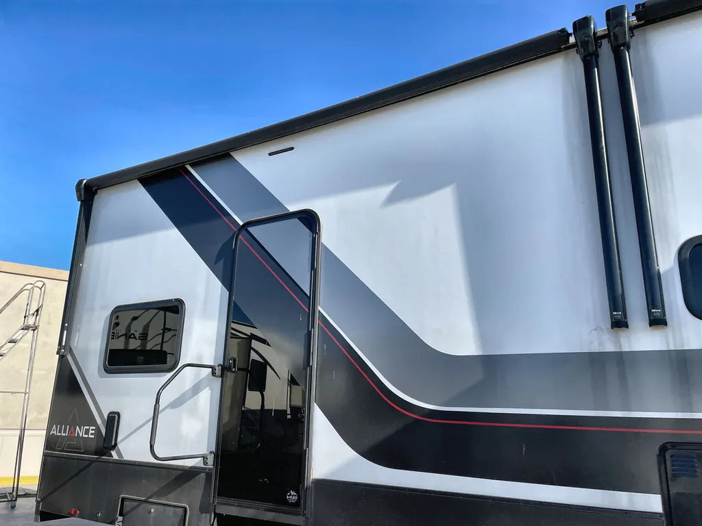 2024 Alliance RV Valor 42V13, Photos photo 29
