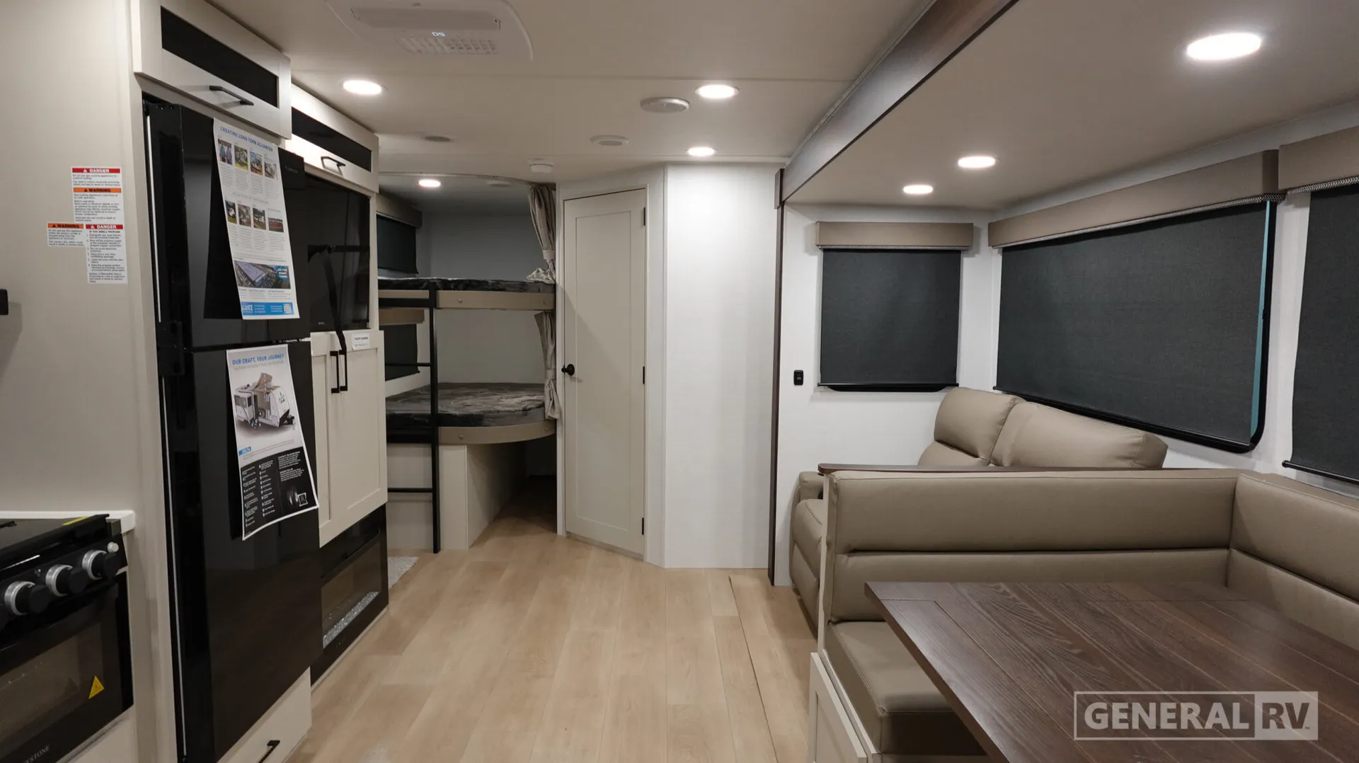 2027 Alliance RV Delta 281BH - Photo 3