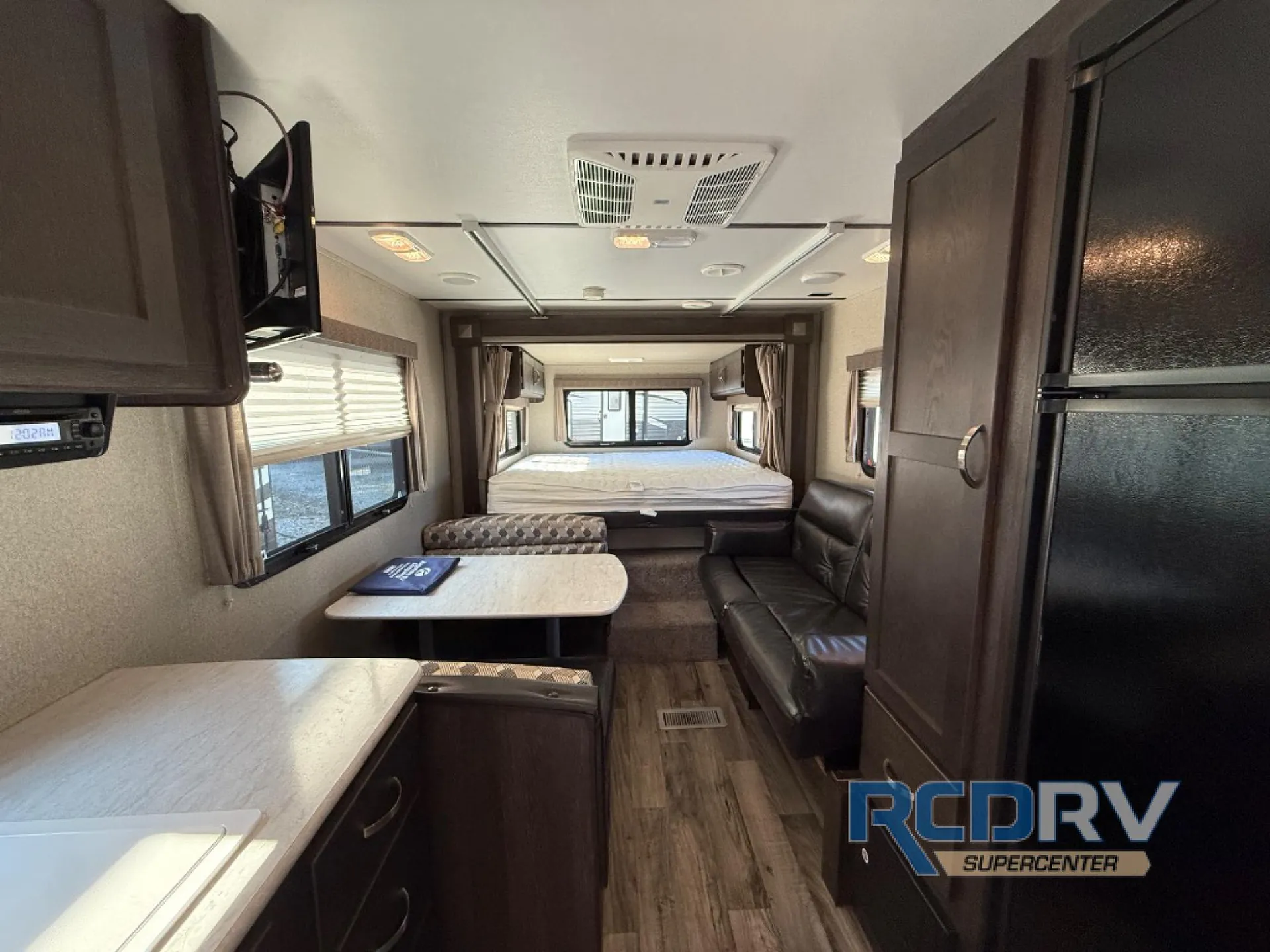 2018 Keystone Outback Ultra-Lite 240URS - Photo 4