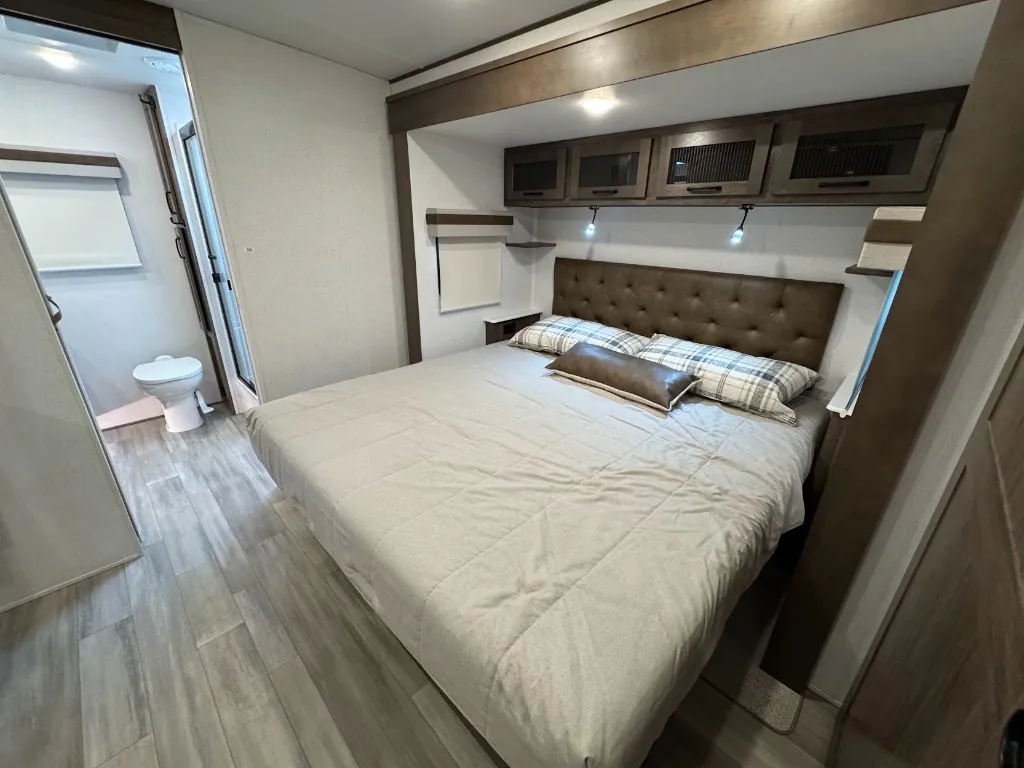 2024 Forest River Rockwood Signature 8263MBR - Photo 4