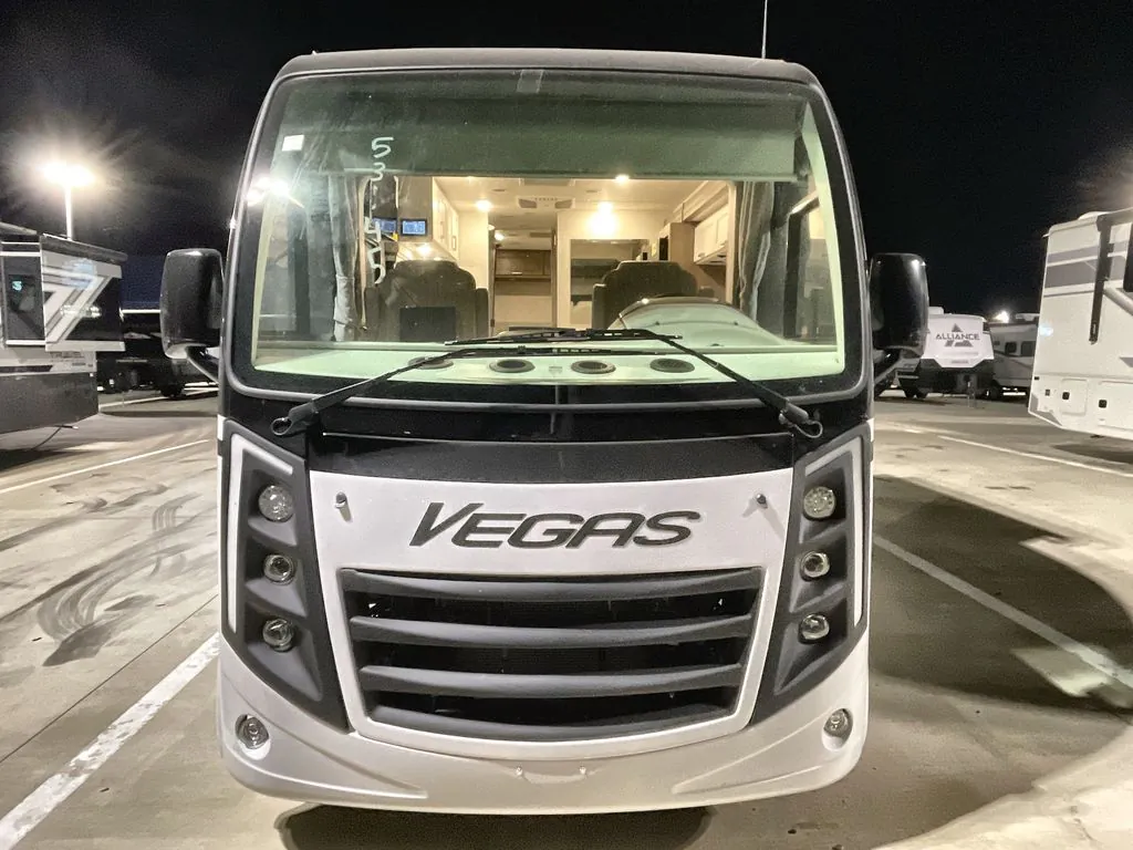 2026 Thor Motor Coach Vegas 26.1 - Photo 3