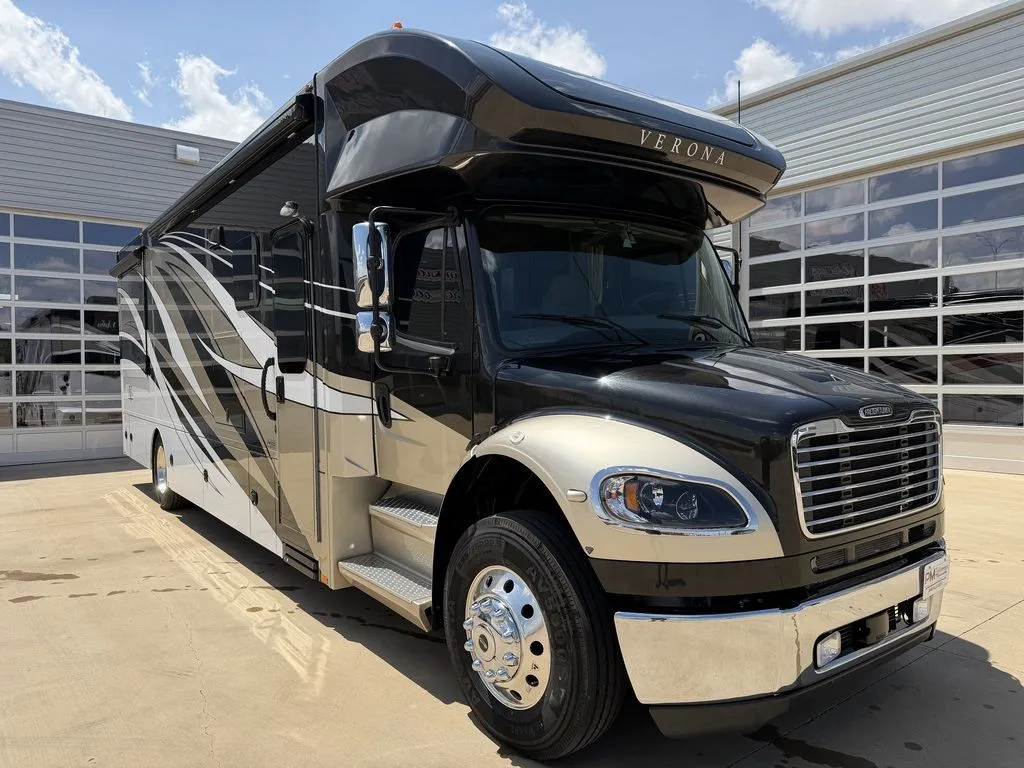 2021 Renegade Verona 36VSB - Main photo