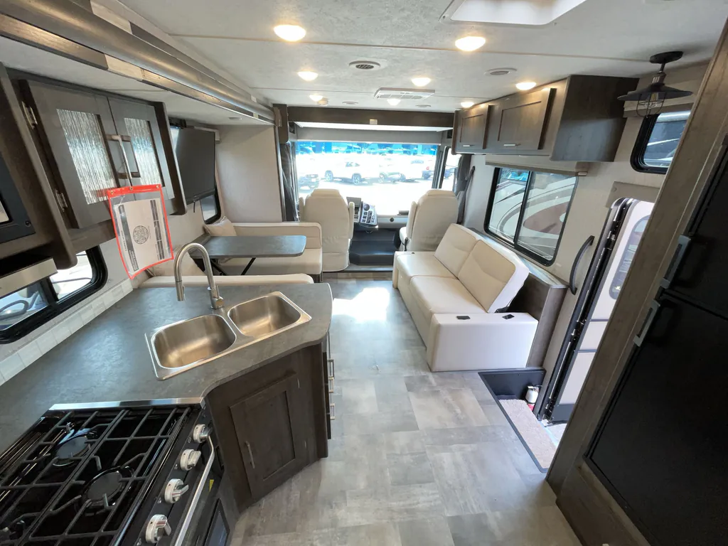 2023 Coachmen Pursuit 31BH, Photos photo 3