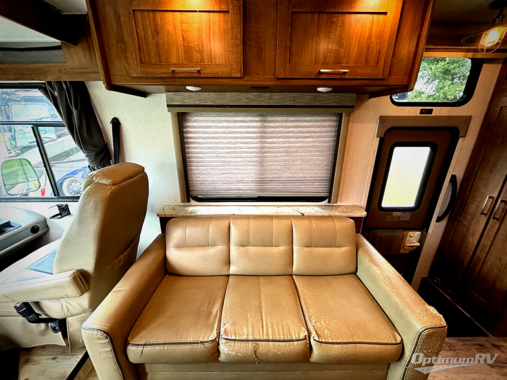 2020 Coachmen Pursuit 31BH, Photos photo 10