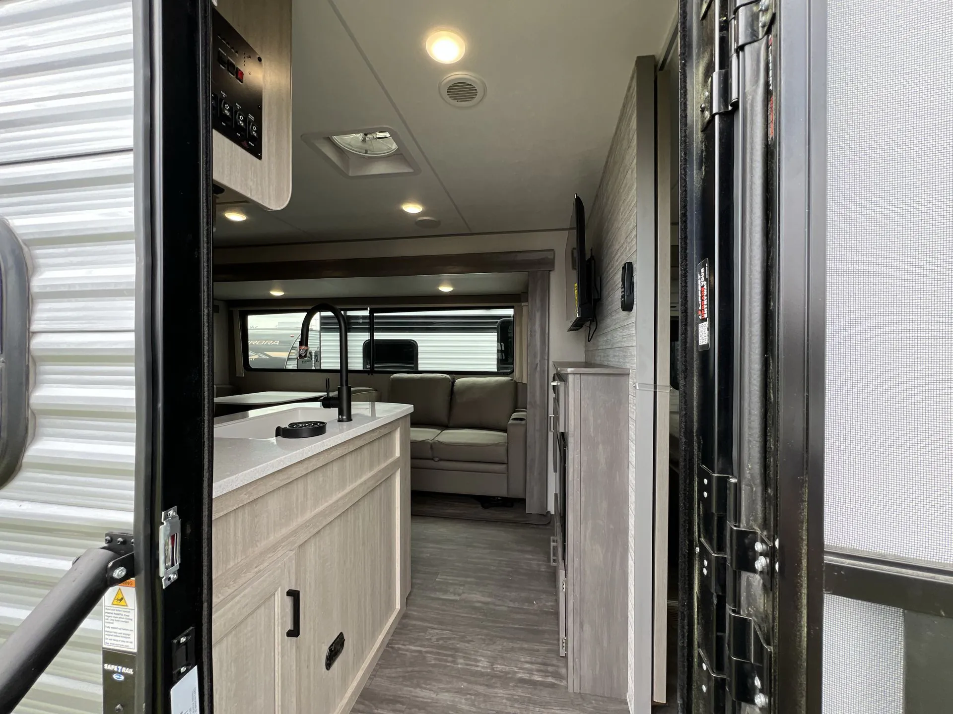 2026 Forest River Aurora 34BHTS - Photo 4