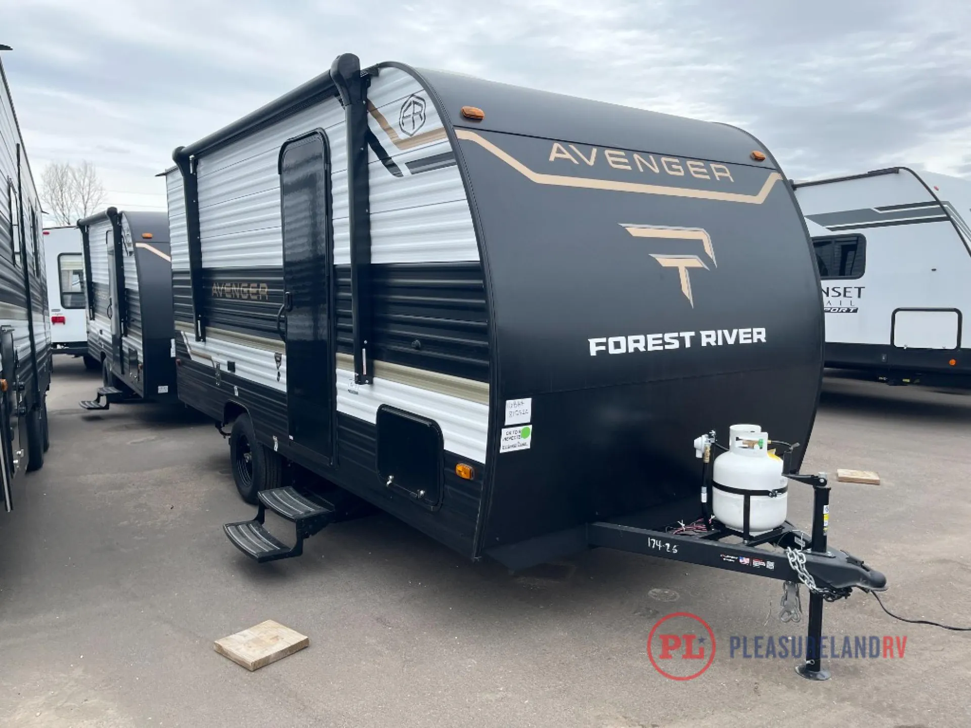 2026 Prime Time Avenger LT 16BHX - Photo 2