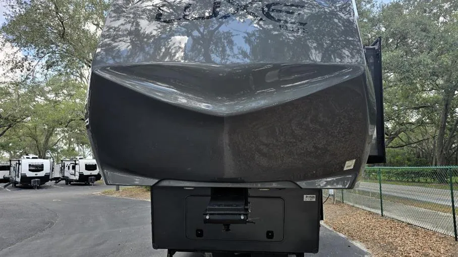 2023 Luxe Elite 42MD - Photo 4