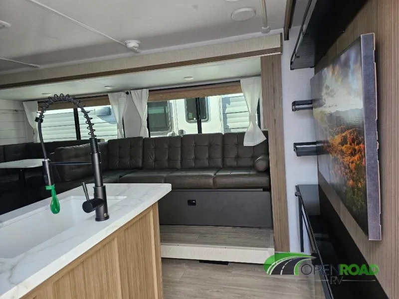 2026 Forest River Wildwood X-Lite 273QBXL - Photo 3