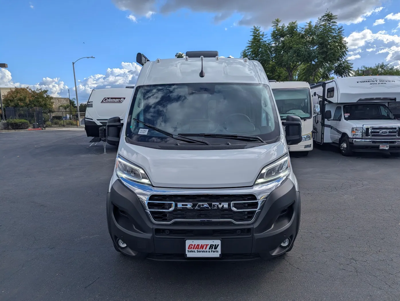 2026 Thor Motor Coach Rize 18G - Photo 3