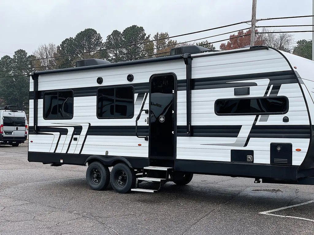 2025 Grand Design Momentum MAV 24MAV, Photos photo 8
