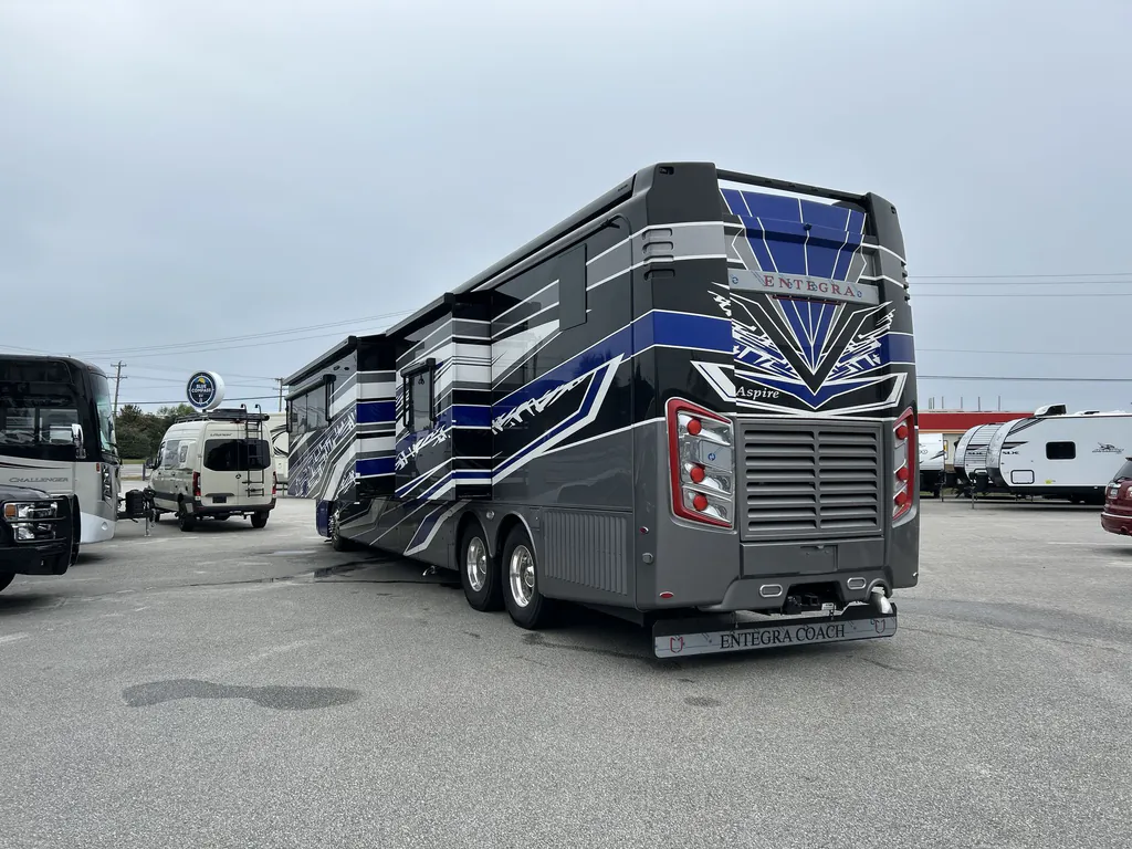2026 Entegra Coach Aspire 44V, Photos photo 5