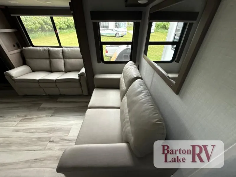 2027 Keystone RV Cougar Half-Ton 26RKE - Photo 3