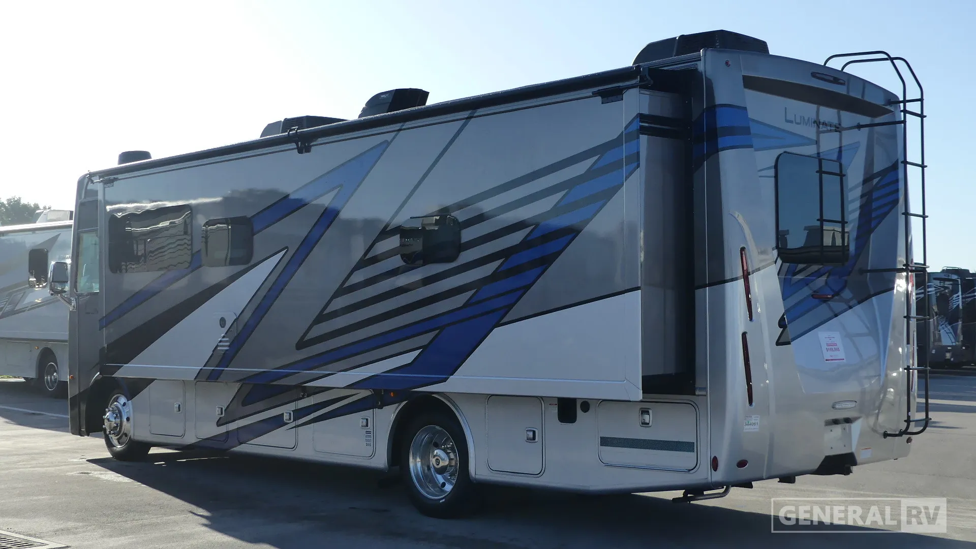 2026 Thor Motor Coach Luminate MM30 - Photo 4