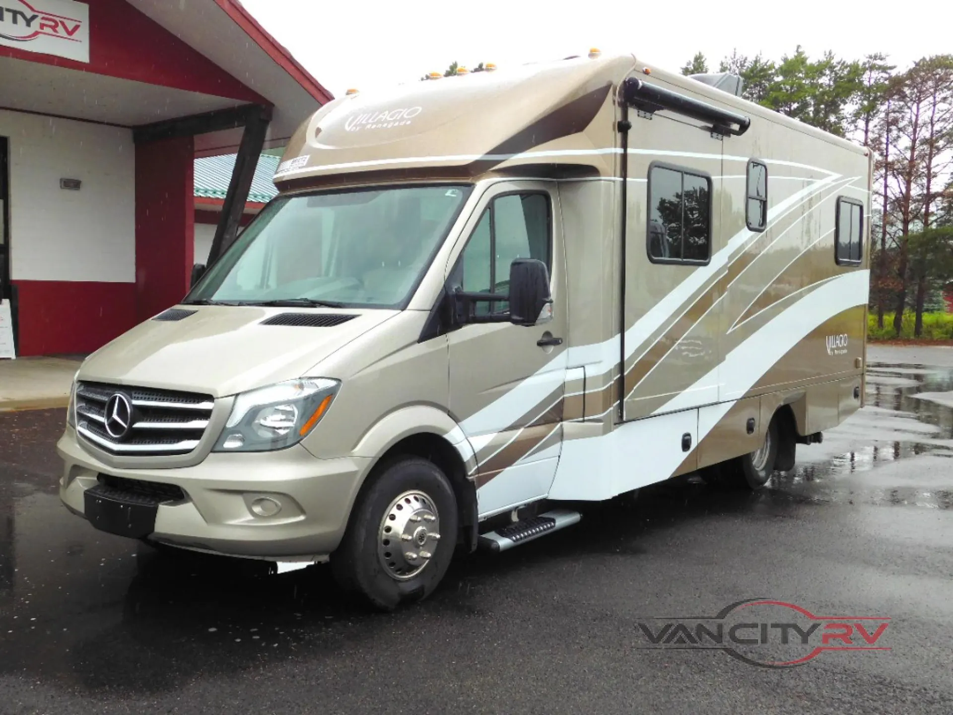 2019 Renegade RV Villagio 25QRS dealer photo 1 from Van City RV