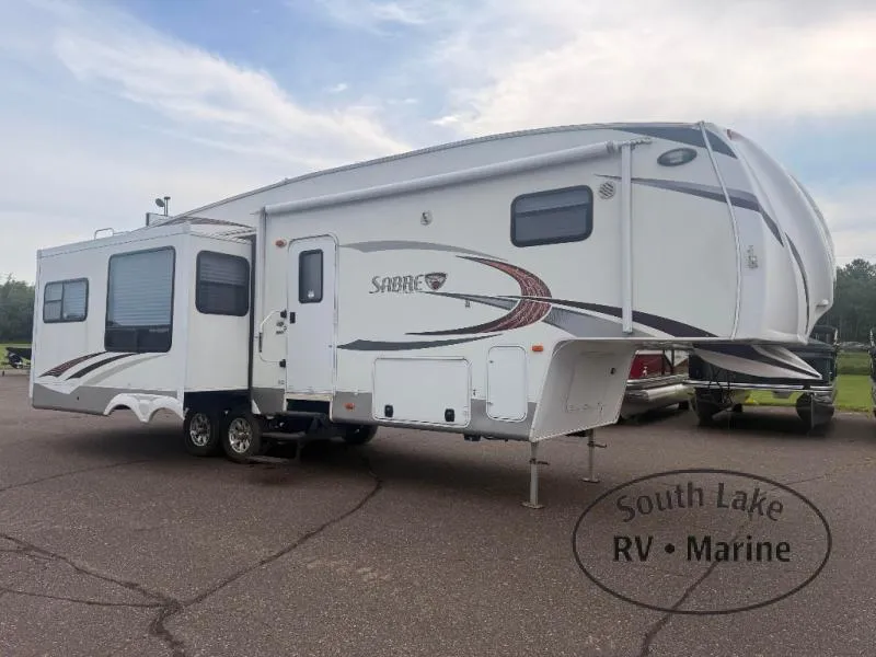 2011 Palomino Sabre 31RETS - Photo 2