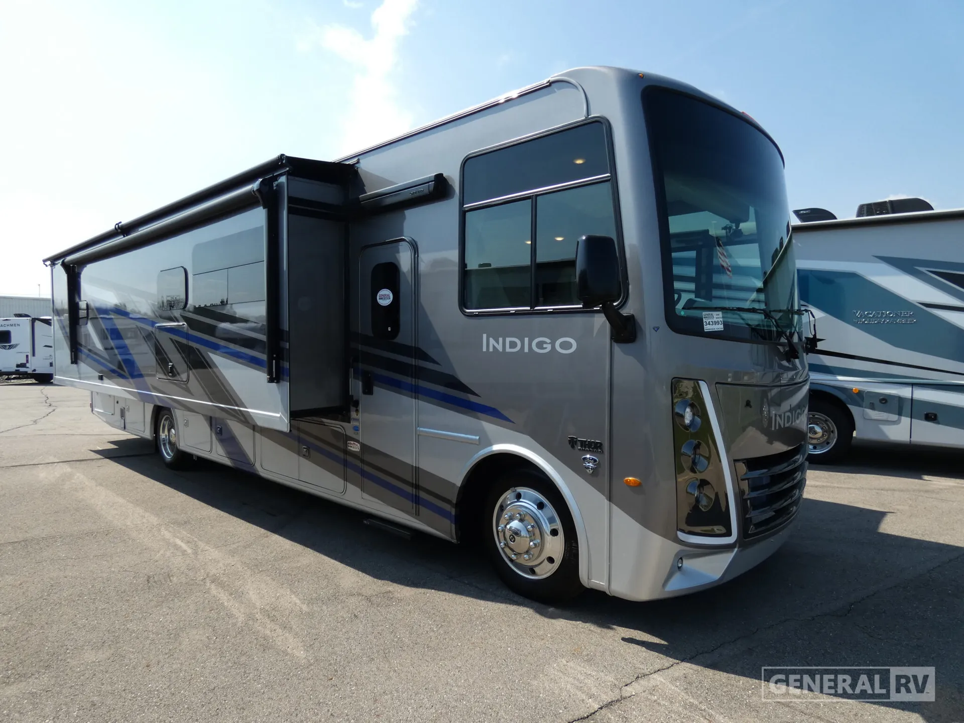 2026 Thor Motor Coach Indigo CC35 - Photo 2