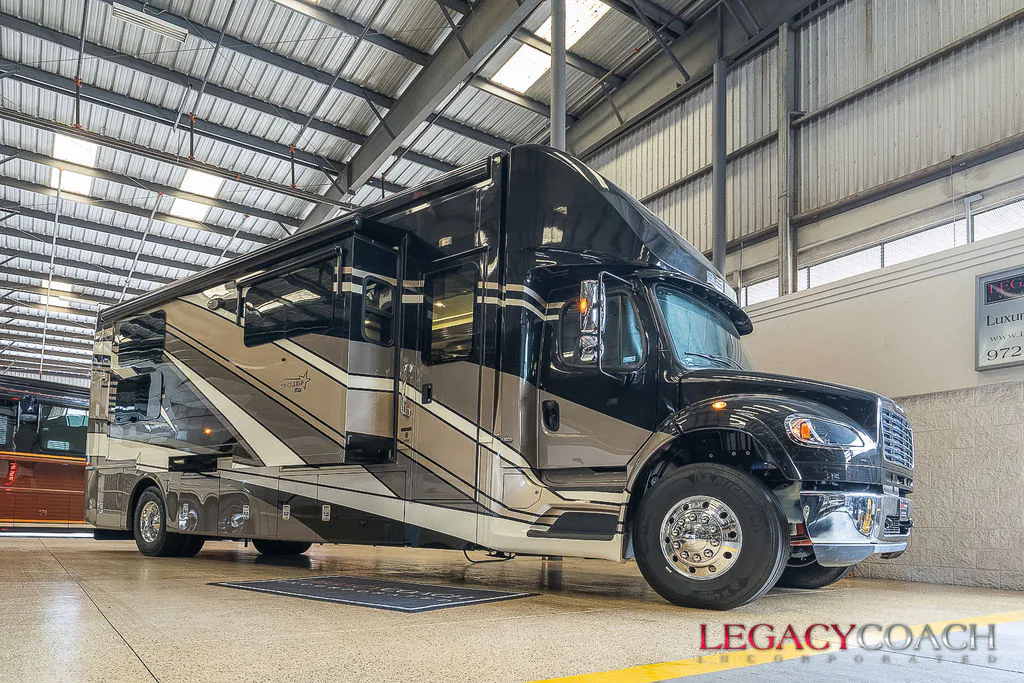 2023 Newmar Super Star 3729 - Photo 2