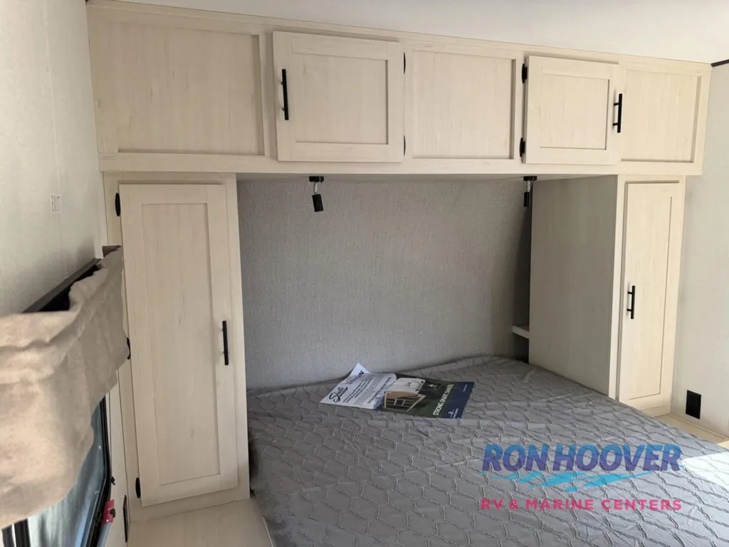2027 Shasta I-5 532BEDS, Photos photo 35