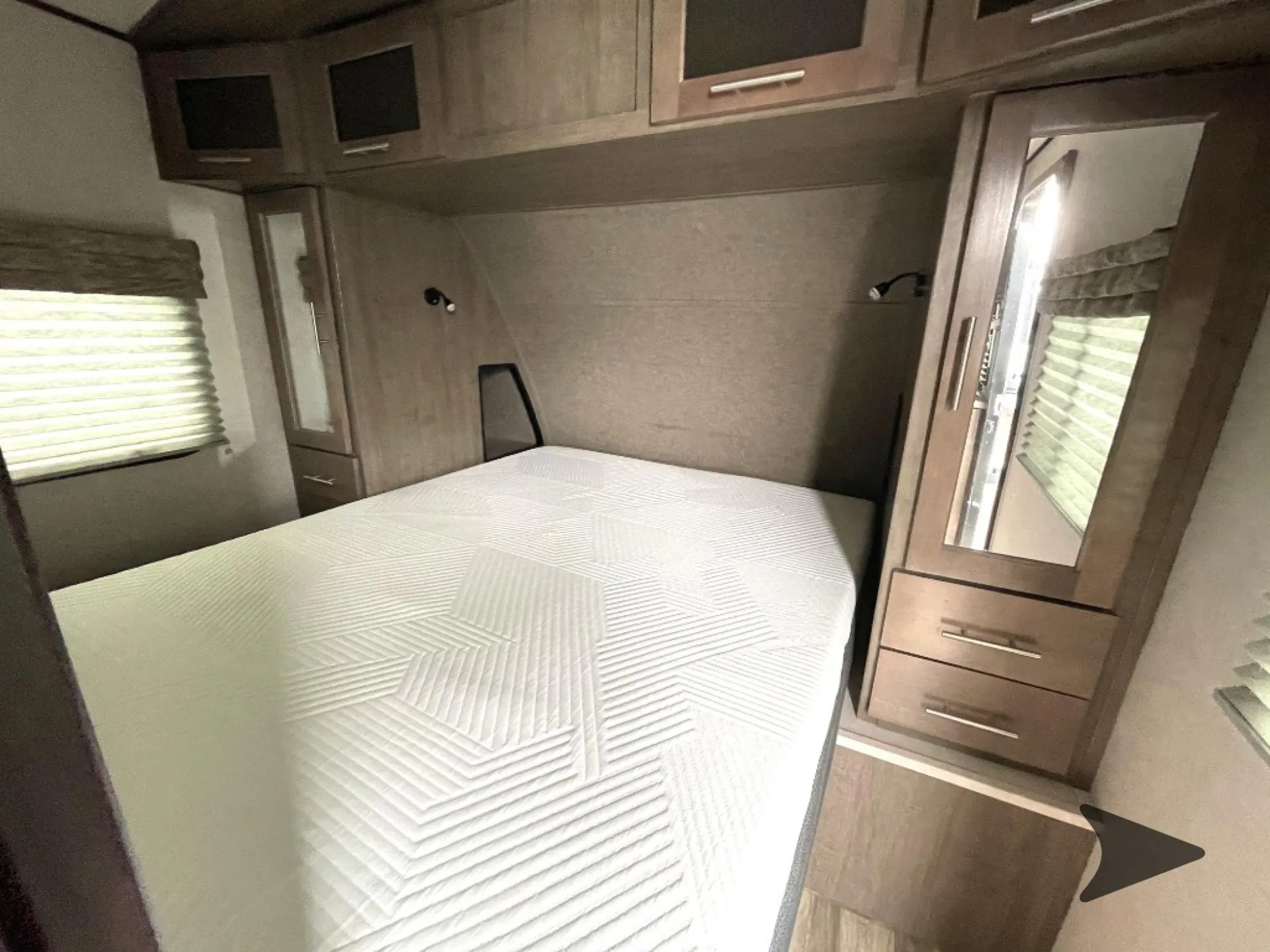 2019 Forest River Surveyor 243RBS - Photo 4