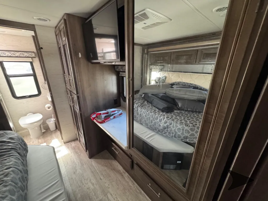 2022 Entegra Coach Accolade 37K, Photos photo 49