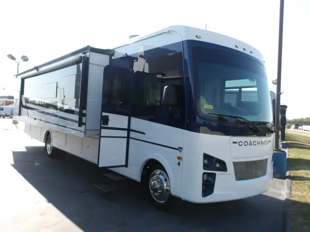 2026 Coachmen Mirada 35OS - Photo 2