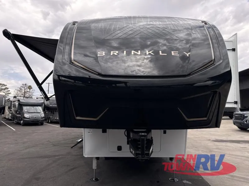 2027 Brinkley Model Z New    3200 - Photo 2