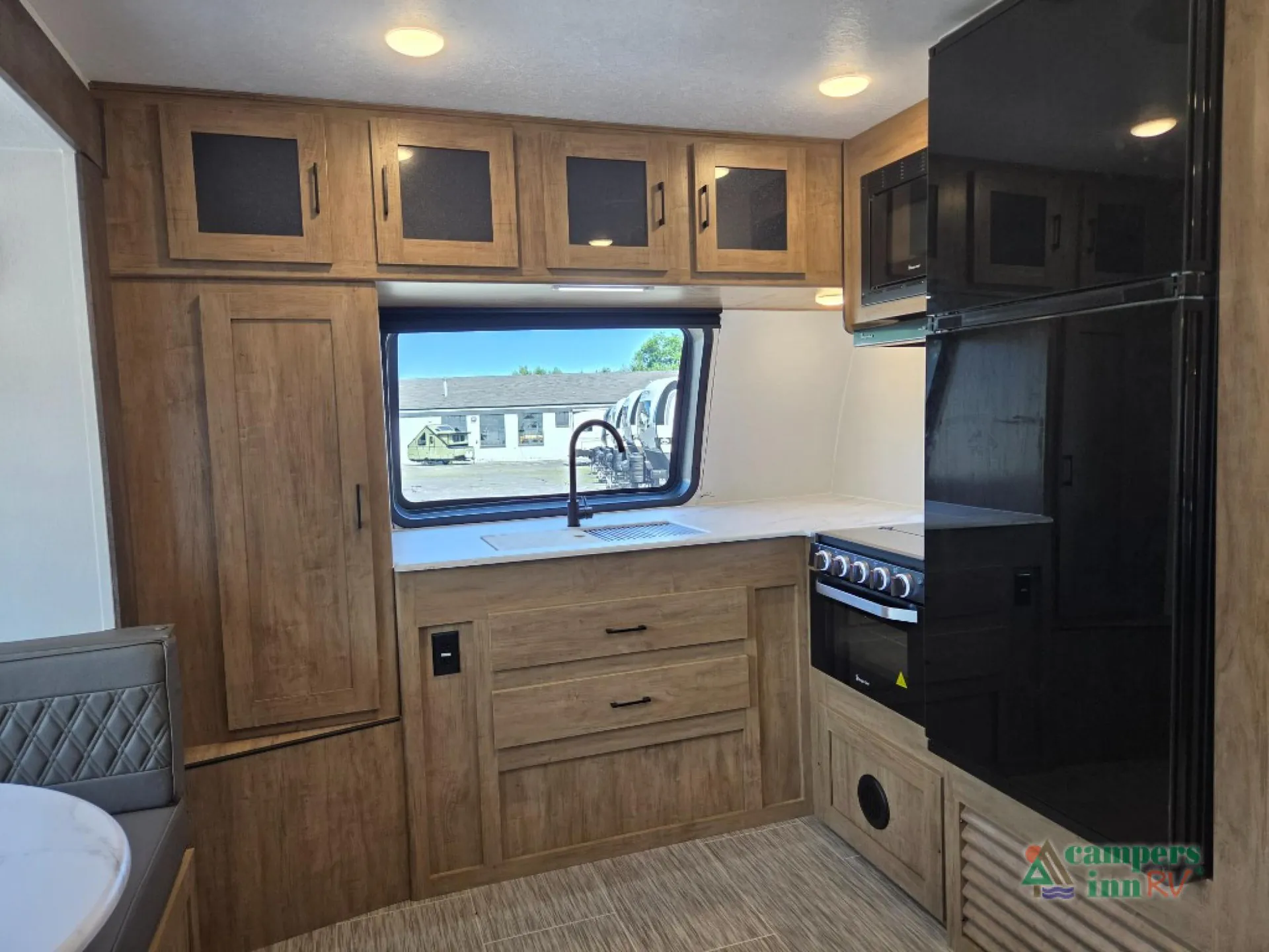 2024 Coachmen Freedom Express 259FKDS - Photo 4