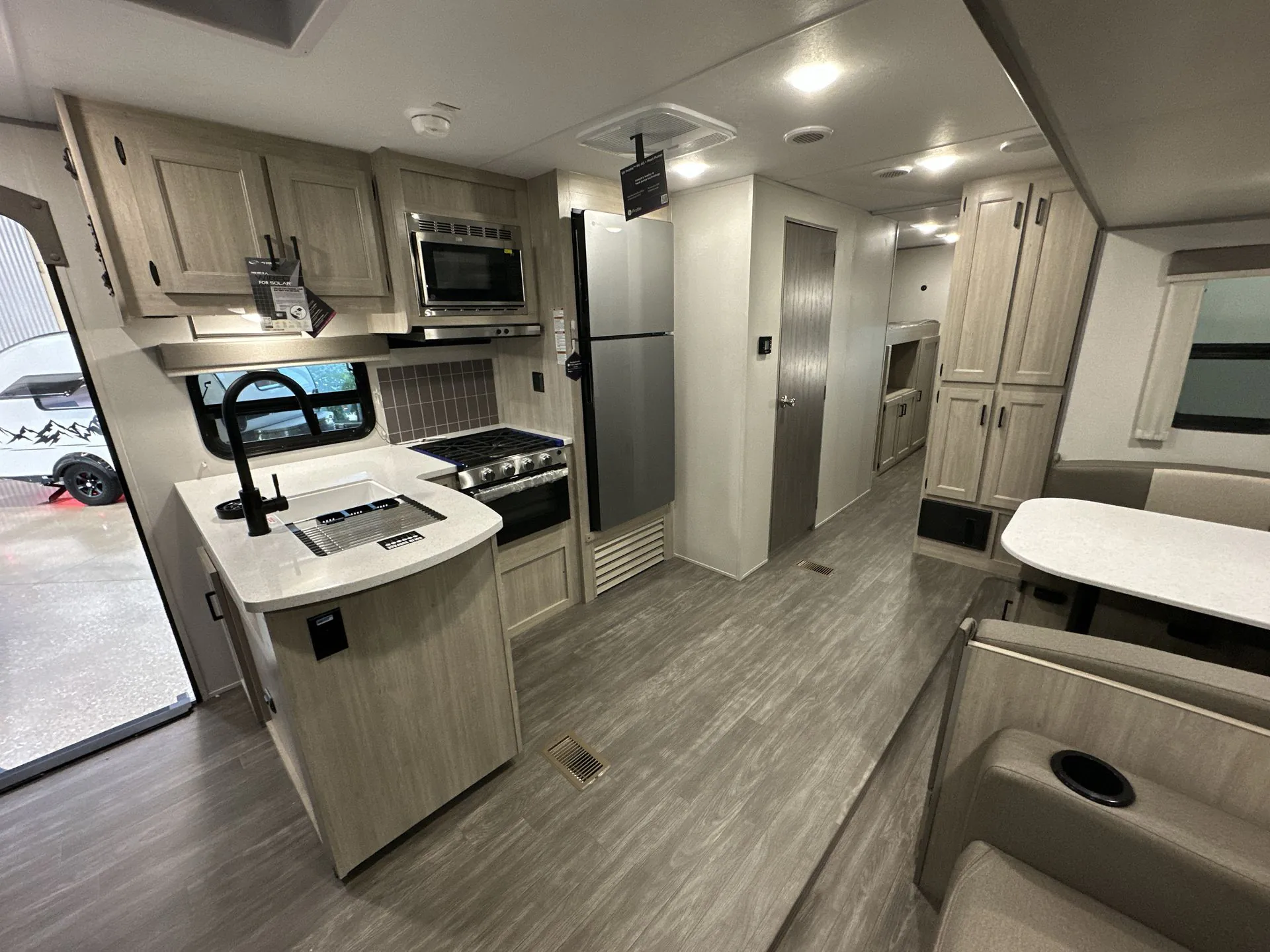 2026 Forest River Aurora 34BHTS — Photo 7