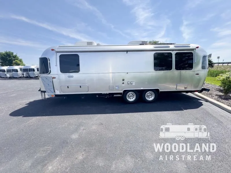 2026 Airstream Globetrotter 27FB - Photo 4