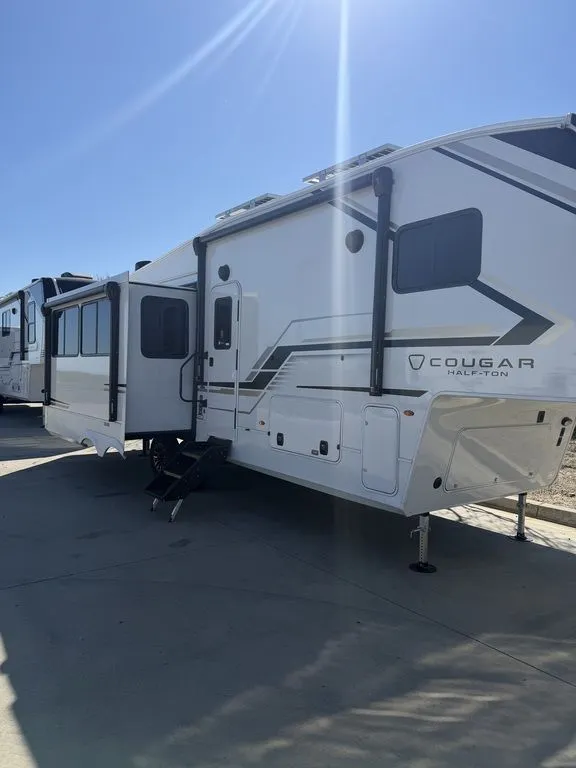 2026 Keystone Cougar Half-Ton 28RLI - Photo 3