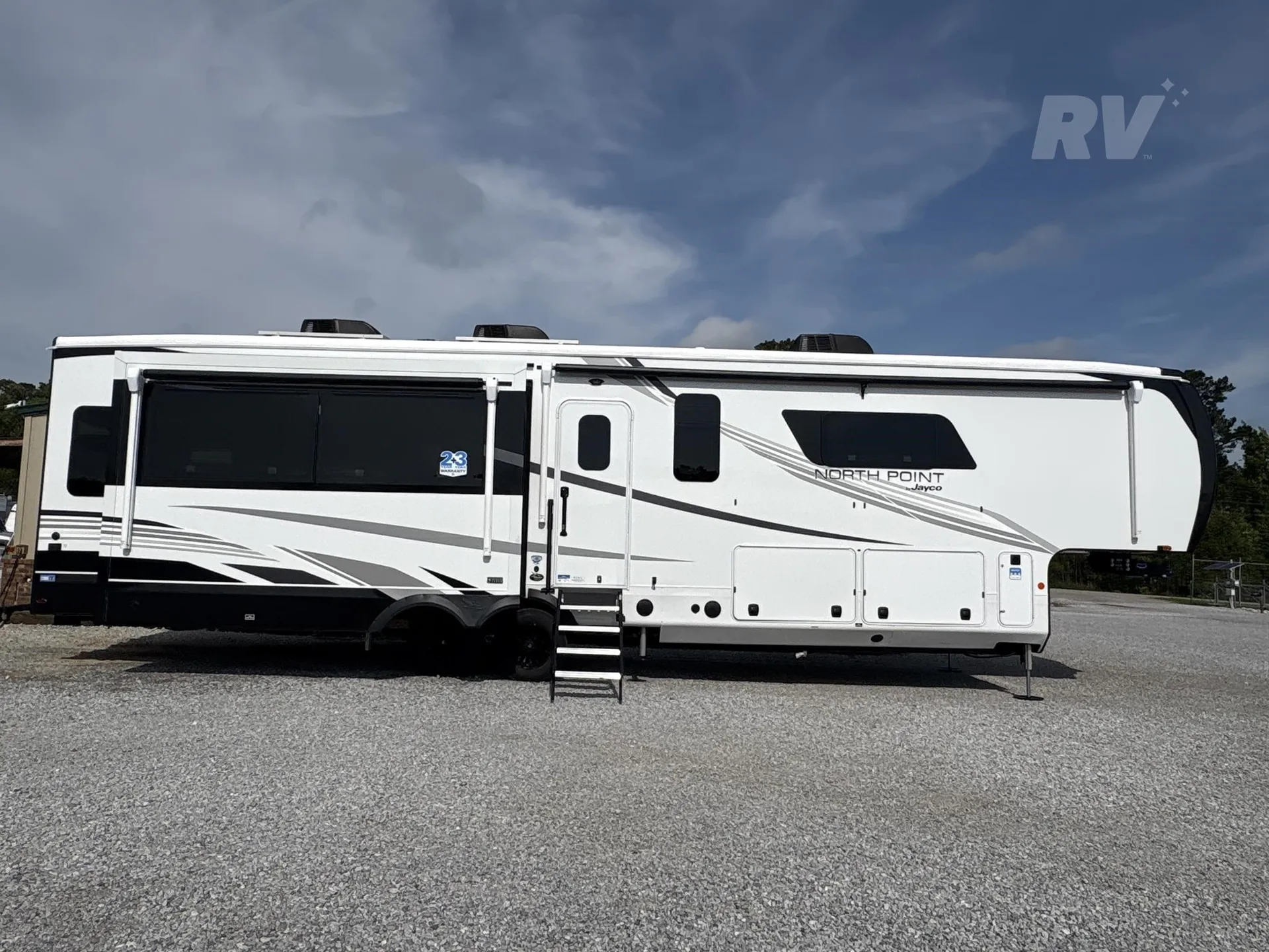 2026 Jayco North Point 387FBTS
