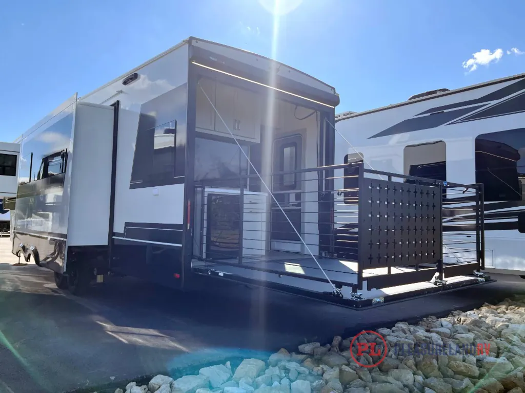 2026 Brinkley Model Z 3420, Photos photo 3