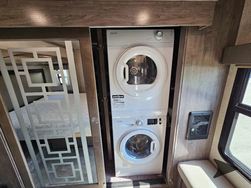 2020 Forest River Cedar Creek Champagne Edition 38EL, Photos photo 46