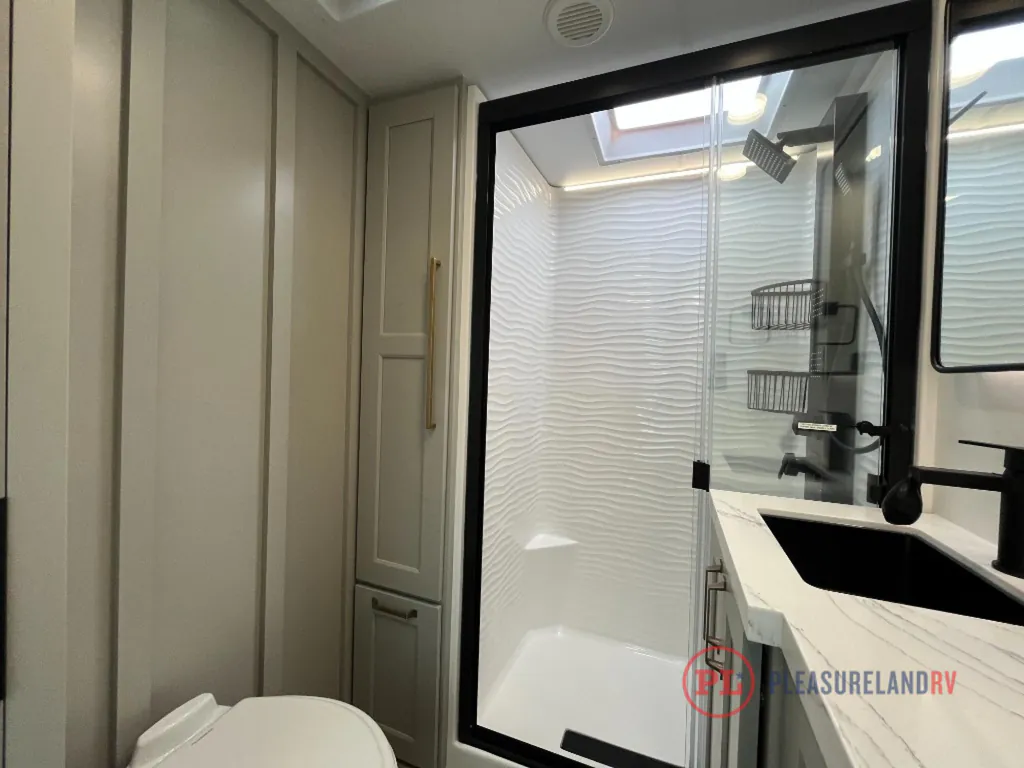 2026 Brinkley Model G 3970, Photos photo 32