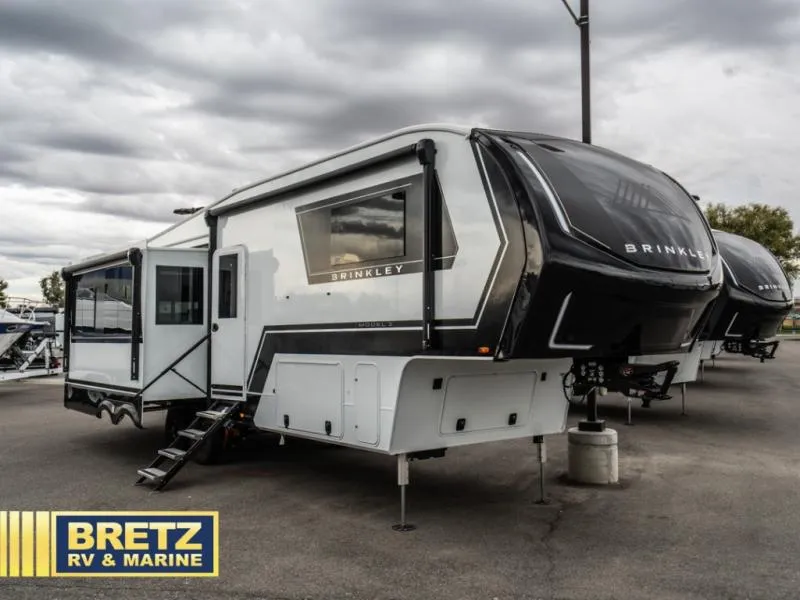 2026 Brinkley Model Z 3100 - Photo 2